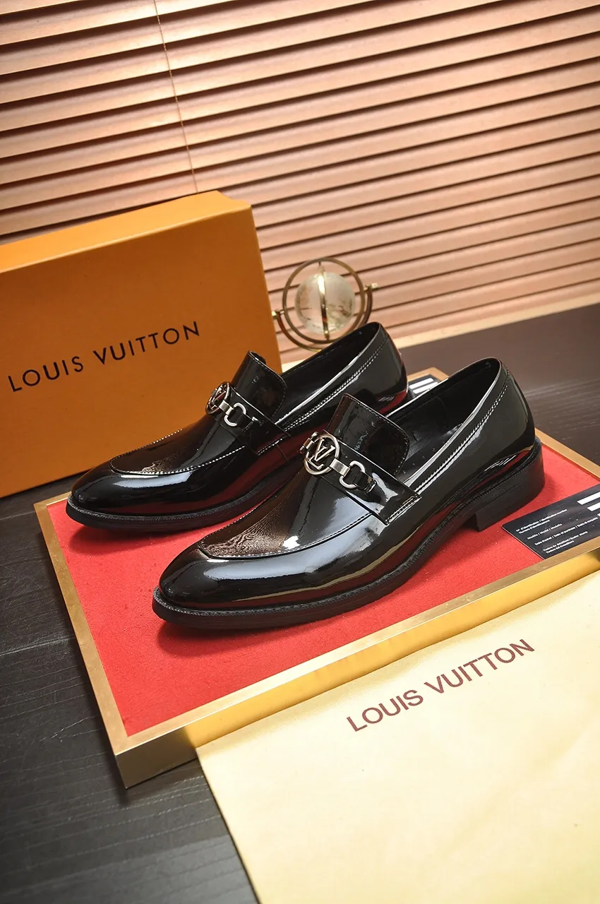 Men's shoes💰460💶【LOUIS VUITTON】(sheepskin lining) new cowhide LV formal shoes🎩🎩❗️🆘made one to one at the counter🎩original quality, imported cowhide upper➕full sheepskin lining➕original rubber outsole, {high quality visible}👣Size: 38-45 (45 custom-made)